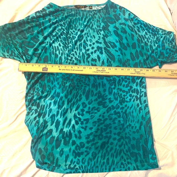 IMAN Turquoise Animal Print Blouse - Picture 4 of 7